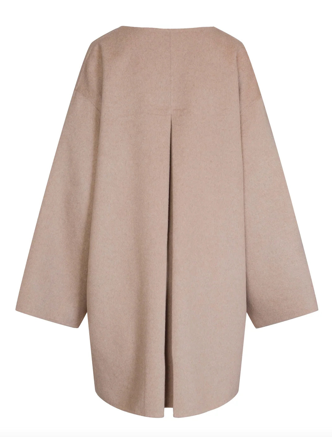 Sandy Coat